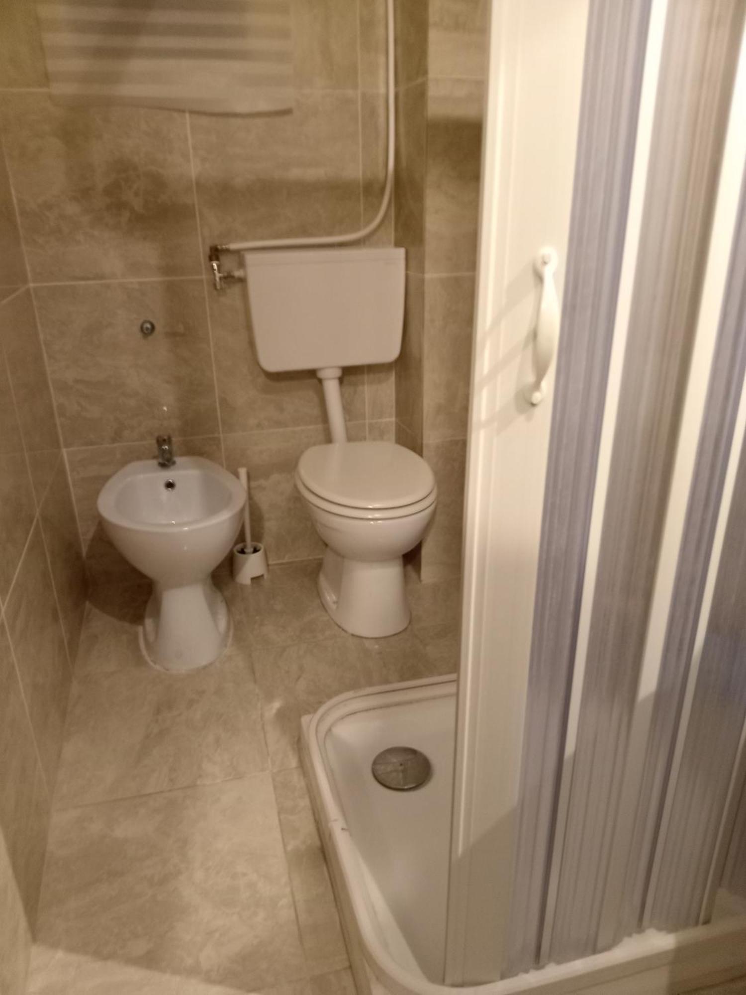 Casa Per Gente Giovane Róma Szoba fotó